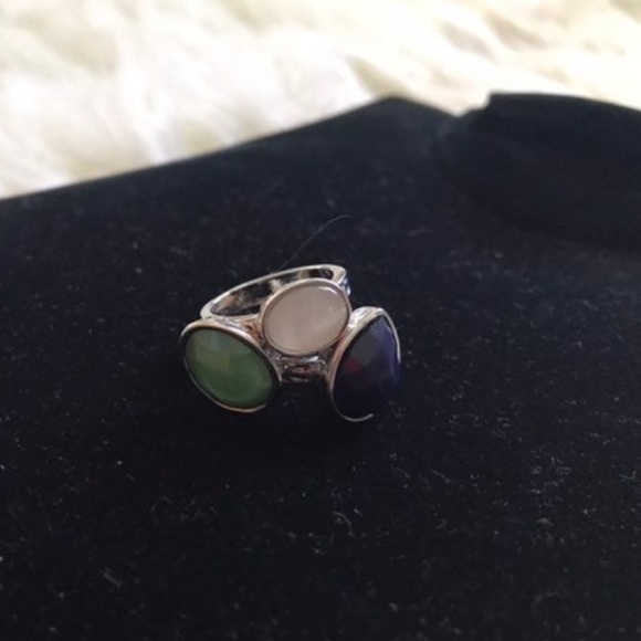 Premier Designs Female Fashion Rings - Picture 2 of 4